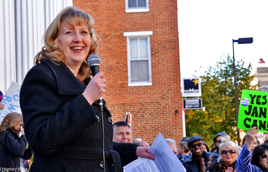 Jan Gardner speaking to an enthusiastic crowd of supporters at her rally to launch her campaign for Frederick County Executive (photo by Harriet Wise)
